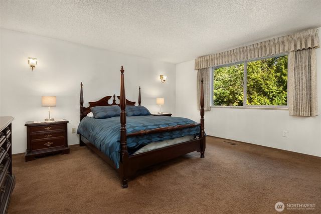 14402 151st Place SE, Renton, WA 98059