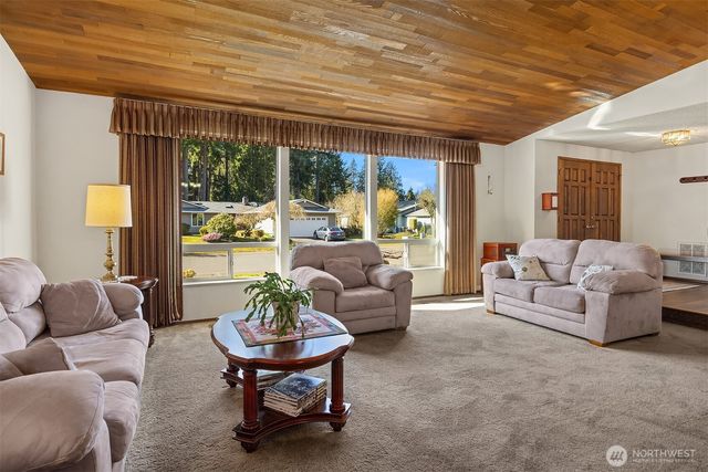 14402 151st Place SE, Renton, WA 98059