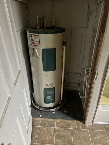 321 W Washington St, Pulaski, TN 38478