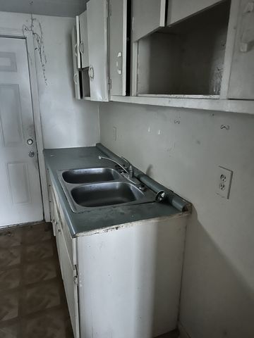 321 W Washington St, Pulaski, TN 38478