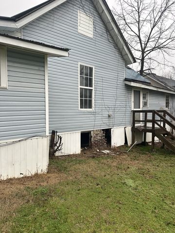 321 W Washington St, Pulaski, TN 38478