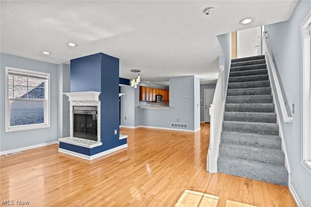 2221 E 71st Street, Cleveland, OH 44103