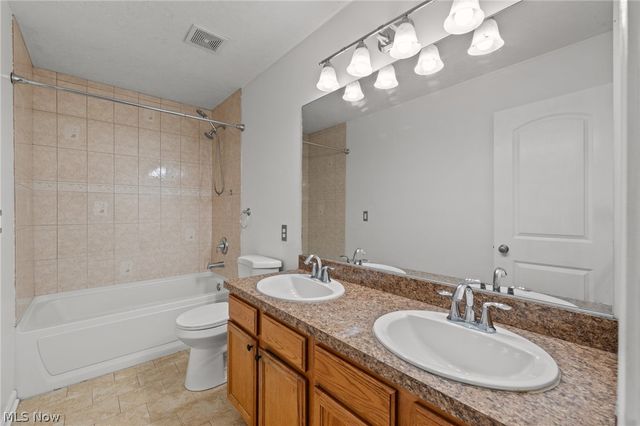 2221 E 71st Street, Cleveland, OH 44103