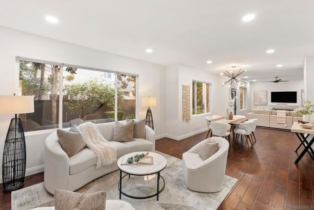 7393 Portage Way, Carlsbad, CA 92011