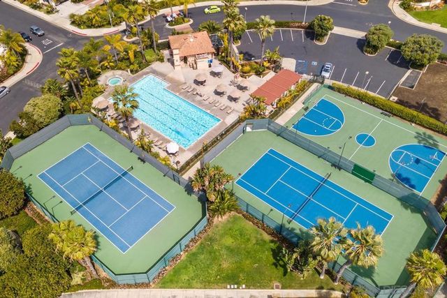 7393 Portage Way, Carlsbad, CA 92011