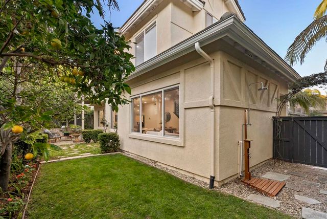 7393 Portage Way, Carlsbad, CA 92011