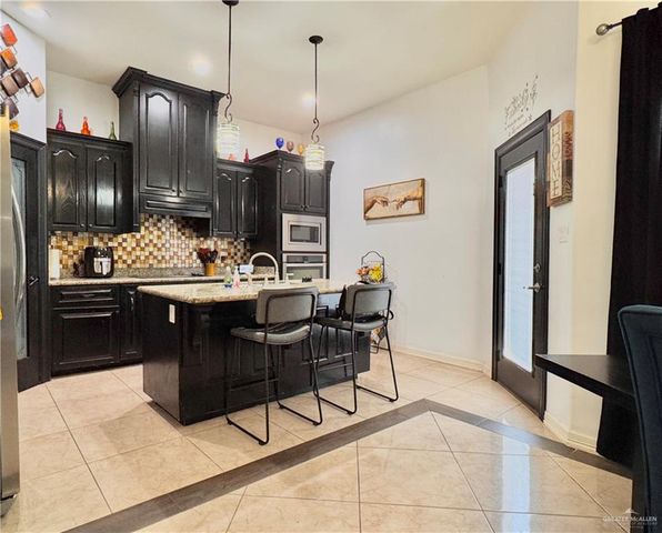 2308 Radiant Lane, Edinburg, TX 78542