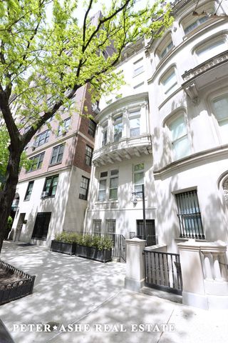 53 E 64th Street, New York City, NY 10065