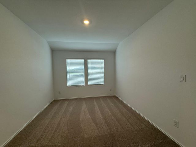 117 Alamito Ave, Kyle, TX 78640