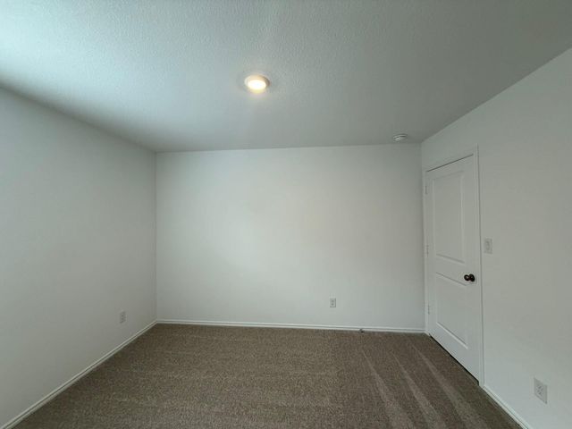 117 Alamito Ave, Kyle, TX 78640
