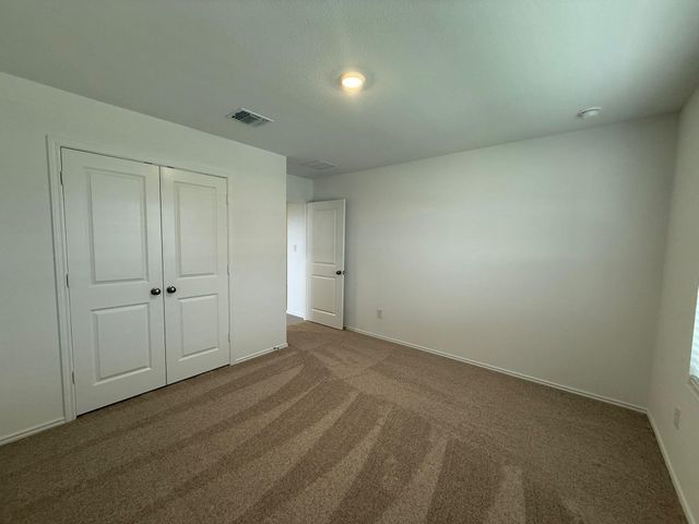 117 Alamito Ave, Kyle, TX 78640