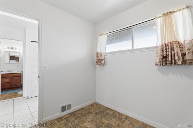 627 McDougall McDougall Street 77, Detroit, MI 48207