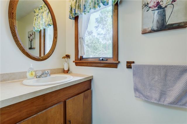 24 Cullens Run, Pittsford, NY 14534