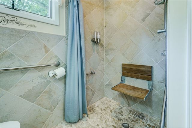 24 Cullens Run, Pittsford, NY 14534