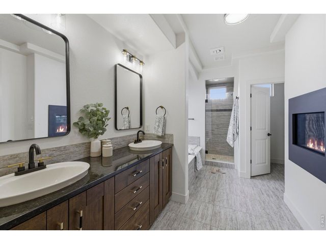 6862 Wildshore Dr, Timnath, CO 80547