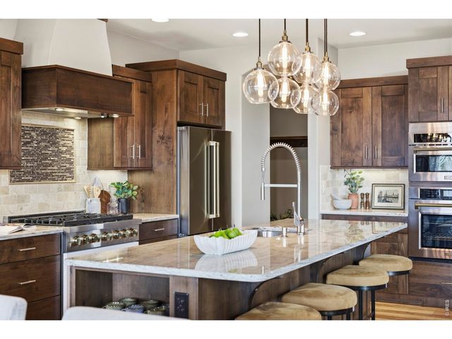 6862 Wildshore Dr, Timnath, CO 80547