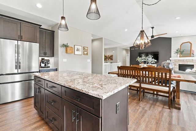 N120W20255 Dolores COURT, Germantown, WI 53022