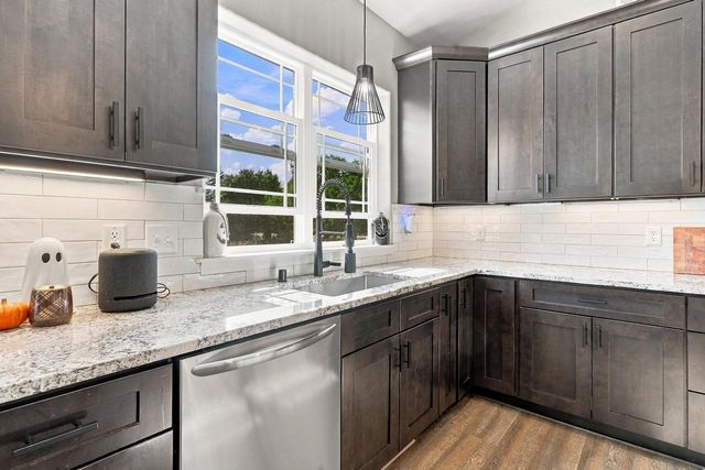 N120W20255 Dolores COURT, Germantown, WI 53022