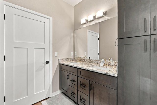 N120W20255 Dolores COURT, Germantown, WI 53022