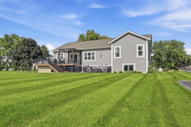 N120W20255 Dolores COURT, Germantown, WI 53022