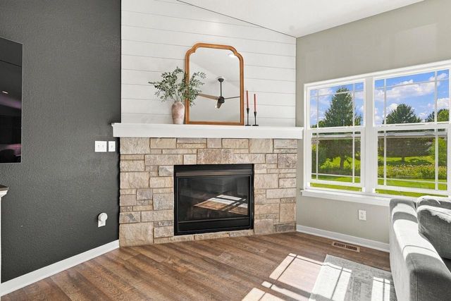 N120W20255 Dolores COURT, Germantown, WI 53022