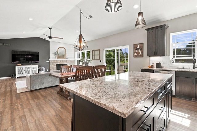 N120W20255 Dolores COURT, Germantown, WI 53022