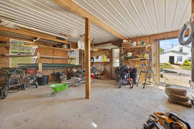 1185 Mudsock Road, Hillsboro, KY 41049