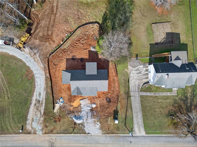 82 Wiley, Douglasville, GA 30134