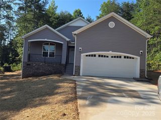 153 Brook Creek Drive, Troutman, NC 28166