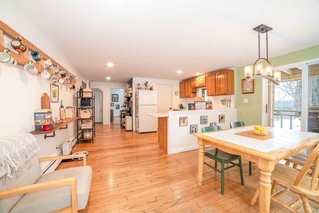 178 James Street, Barre, MA 01005