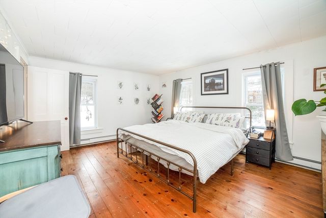 178 James Street, Barre, MA 01005