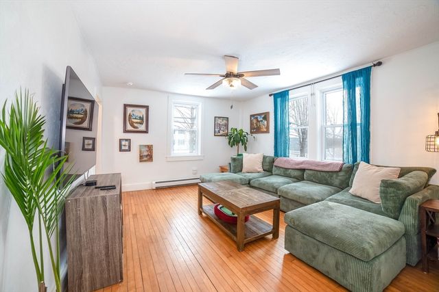 178 James Street, Barre, MA 01005