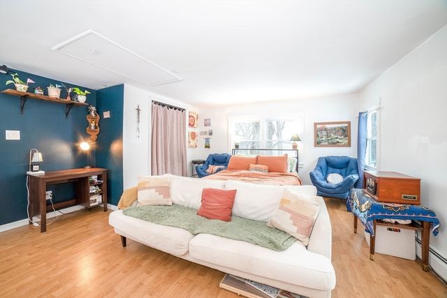 178 James Street, Barre, MA 01005