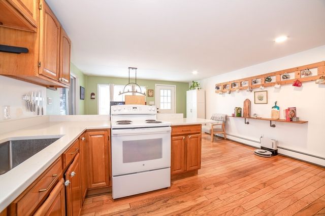 178 James Street, Barre, MA 01005