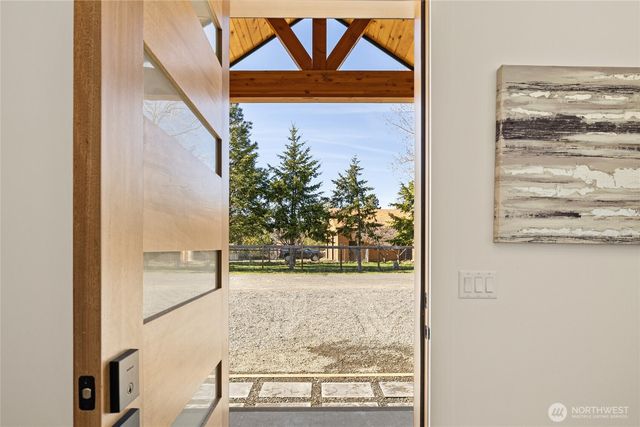 391 Ridge Loop Road, Cle Elum, WA 98922