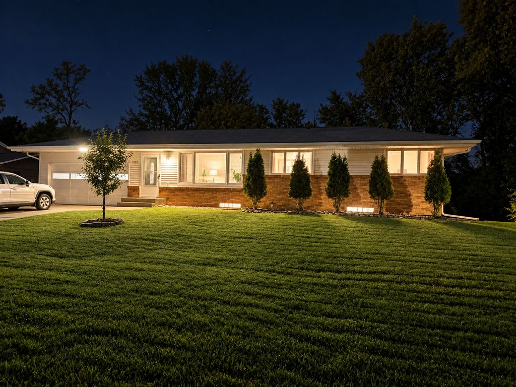 1595 Sandhurst Avenue E, Maplewood, MN 55109 — photo 4
