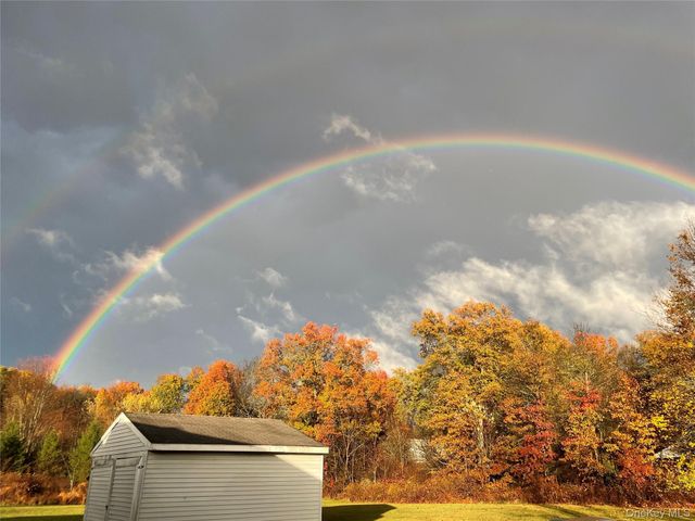 40 Bates Lane, Wallkill, NY 12589