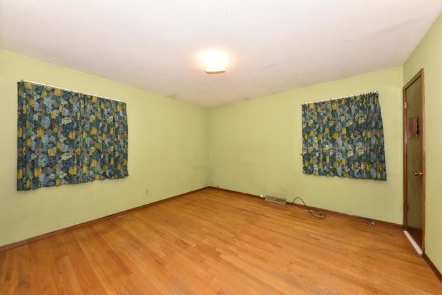 8615 W Petersik STREET, Milwaukee, WI 53224
