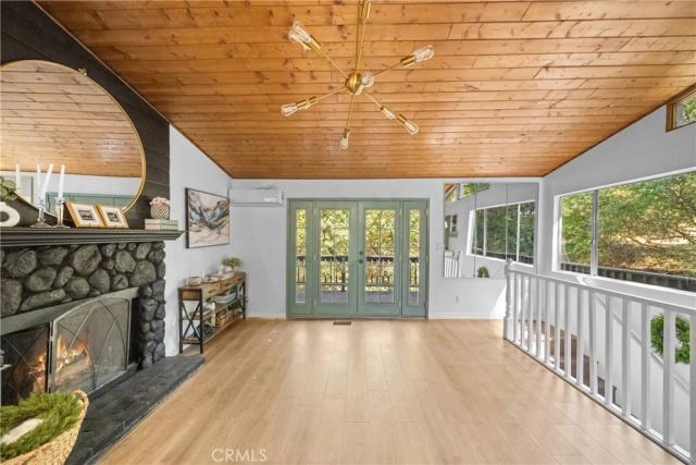 24288 Wabern, Crestline, CA 92325