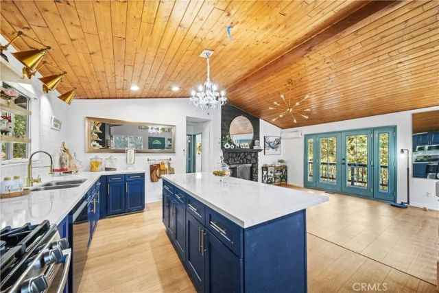 24288 Wabern, Crestline, CA 92325