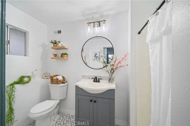 24288 Wabern, Crestline, CA 92325