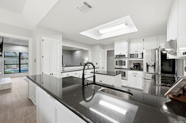 1726 Fawn Gate, San Antonio, TX 78248