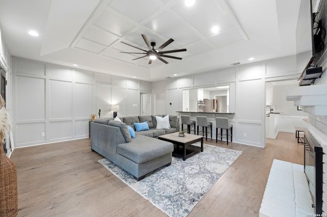 1726 Fawn Gate, San Antonio, TX 78248