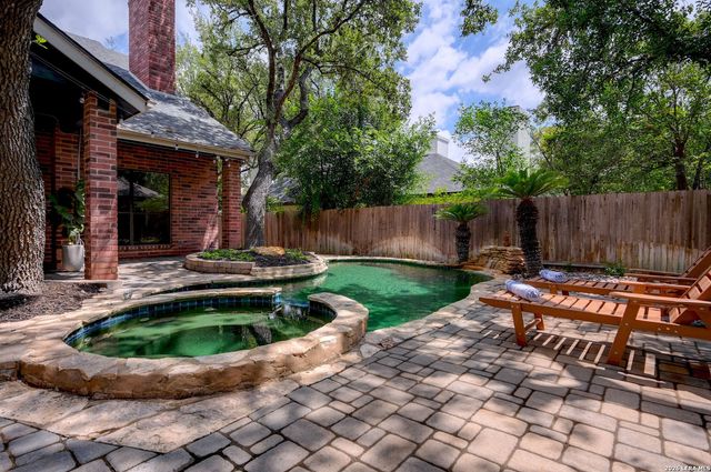 1726 Fawn Gate, San Antonio, TX 78248