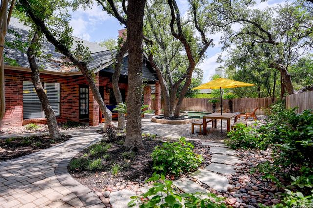 1726 Fawn Gate, San Antonio, TX 78248