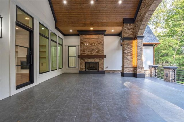 4459 Grady Smith Road, Loganville, GA 30052