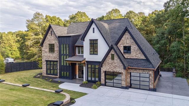 4459 Grady Smith Road, Loganville, GA 30052