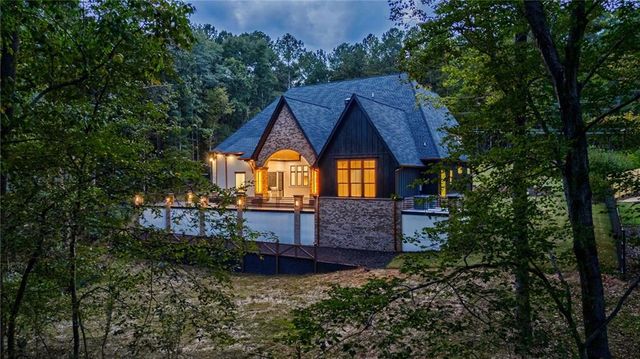 4459 Grady Smith Road, Loganville, GA 30052