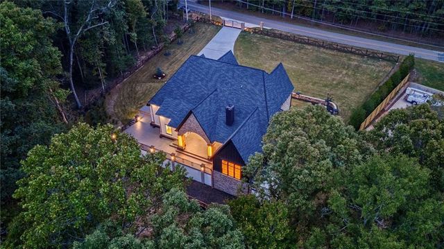 4459 Grady Smith Road, Loganville, GA 30052