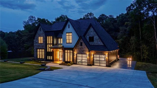 4459 Grady Smith Road, Loganville, GA 30052